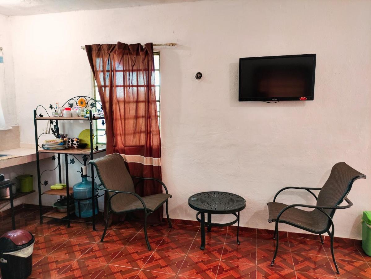 Casa Lili Luxury Valladolid "Fast Wifi, Hot Water, Kitchen & Tv" Esterno foto